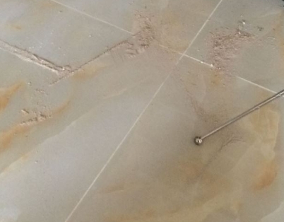 南溪瓷砖空鼓维修公司分享粘合剂选择不当在瓷砖铺贴过程中可能导致以下问题